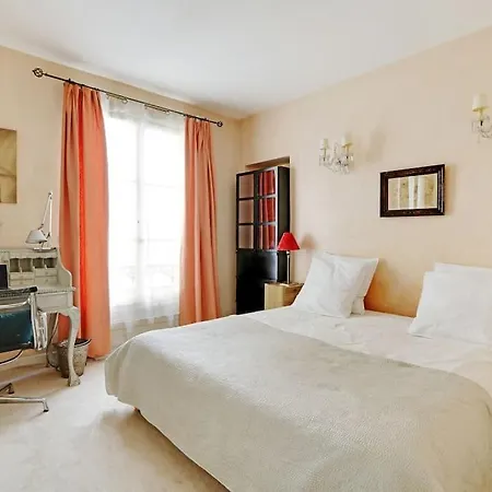 Sejour Au Pied De La Tour Eiffel * פריז